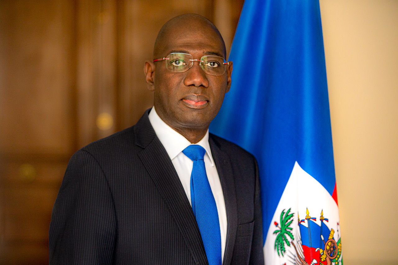 Chef de mission ambassadeur haiti jean josue pierre dahomey ambassade haiti france